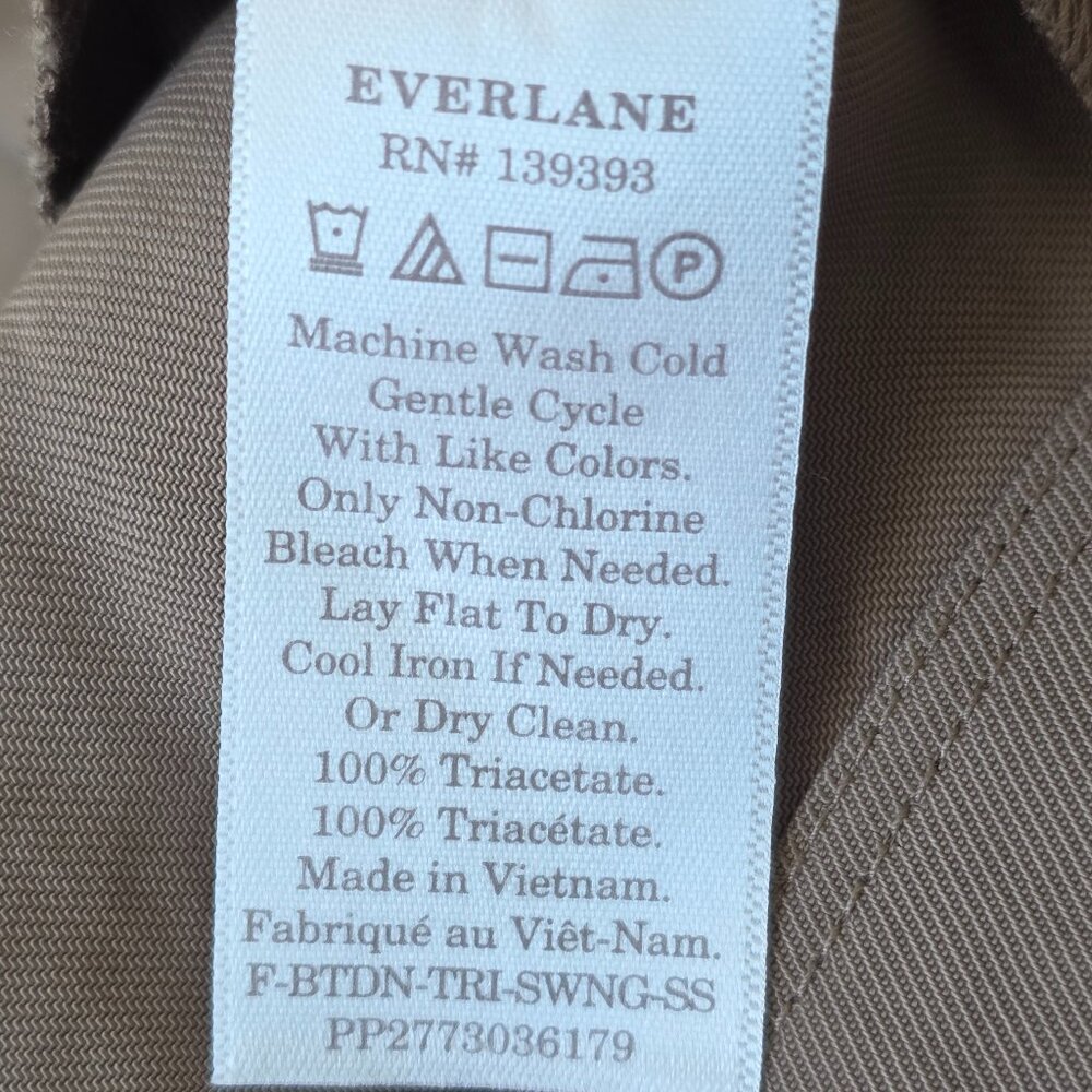 EVERLANE Drapey T-Shirt Blouse | Size 6 | Dark Taupe / Clay Short Sleeves - Picture 8 of 8